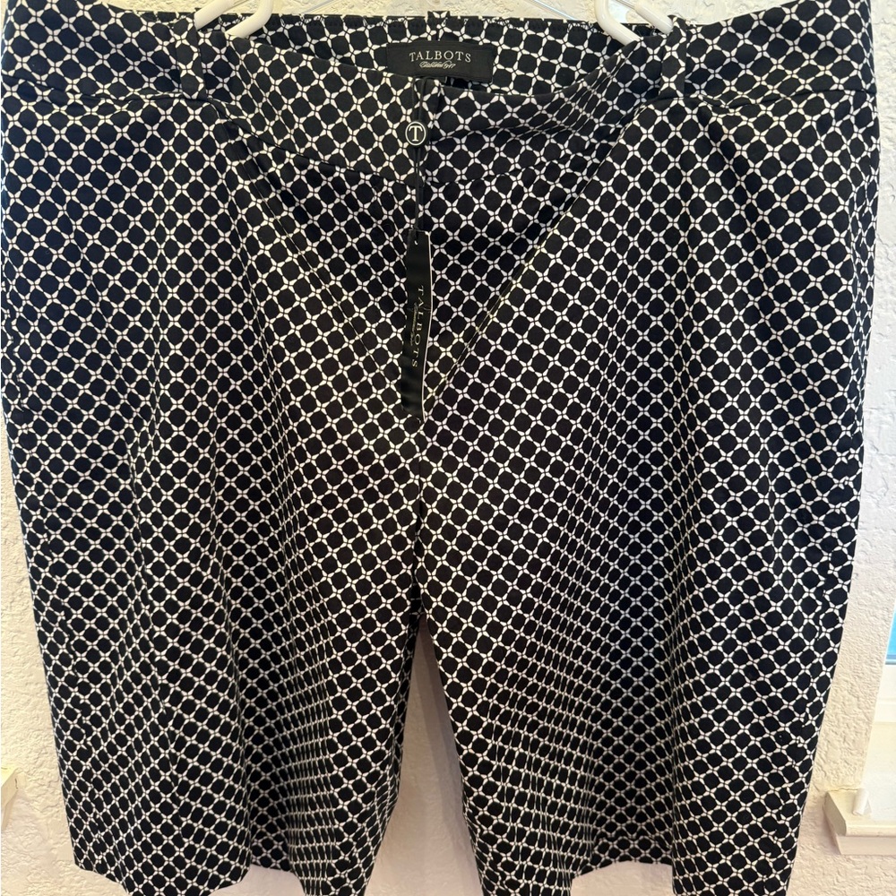 Talbots Chatham Short (pants)  Size 16 - Picture 4 of 16